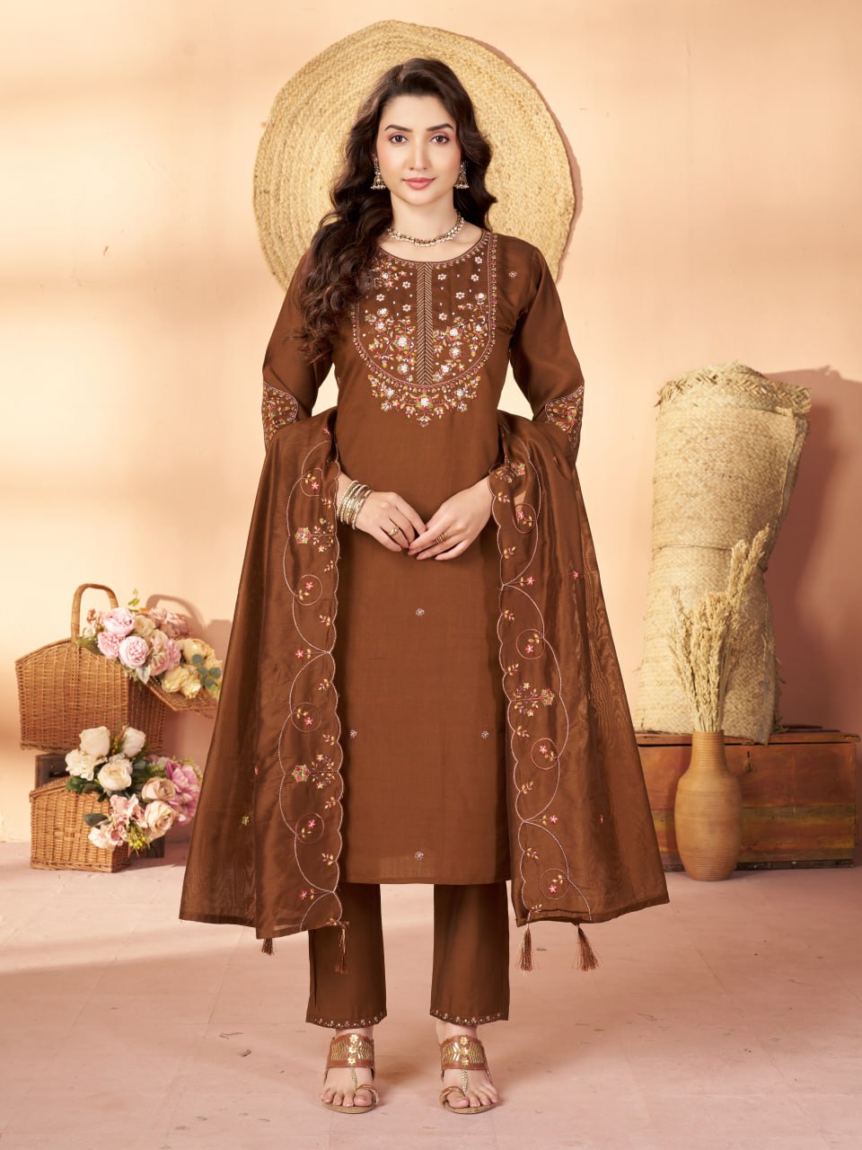 Embroidered Kurti Pant Dupatta Set