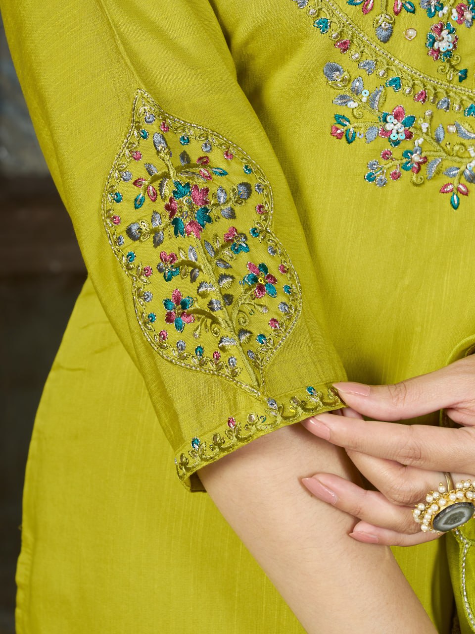 Embroidered Kurti Pant Dupatta Set