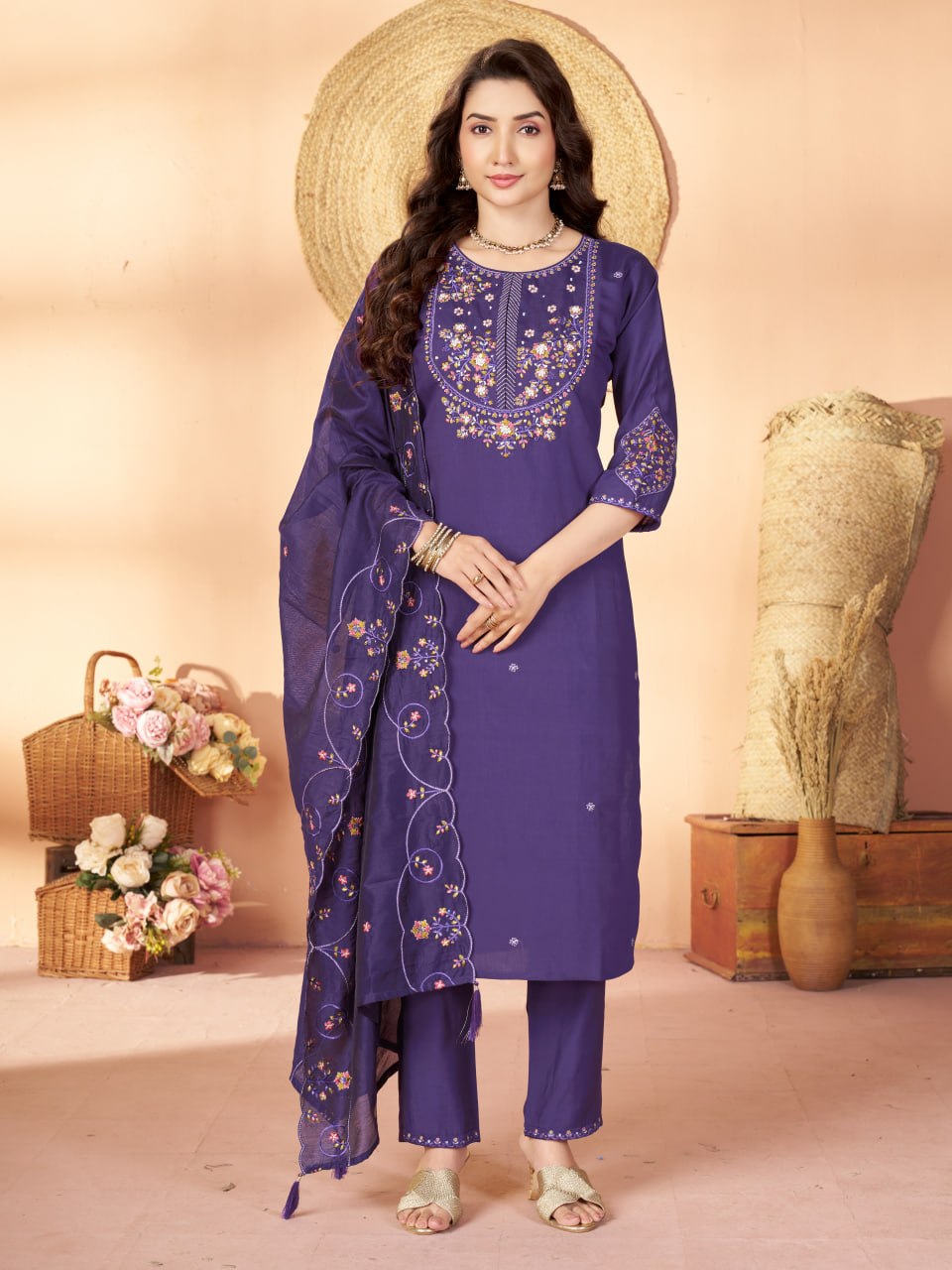 Embroidered Kurti Pant Dupatta Set