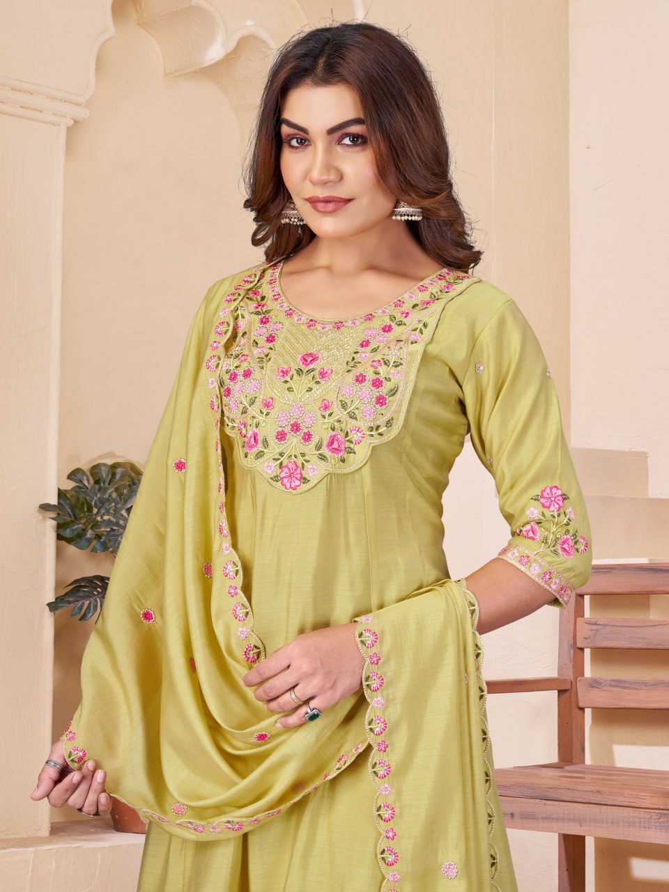 Embroidered Anarkali Suit Set – Multicolour