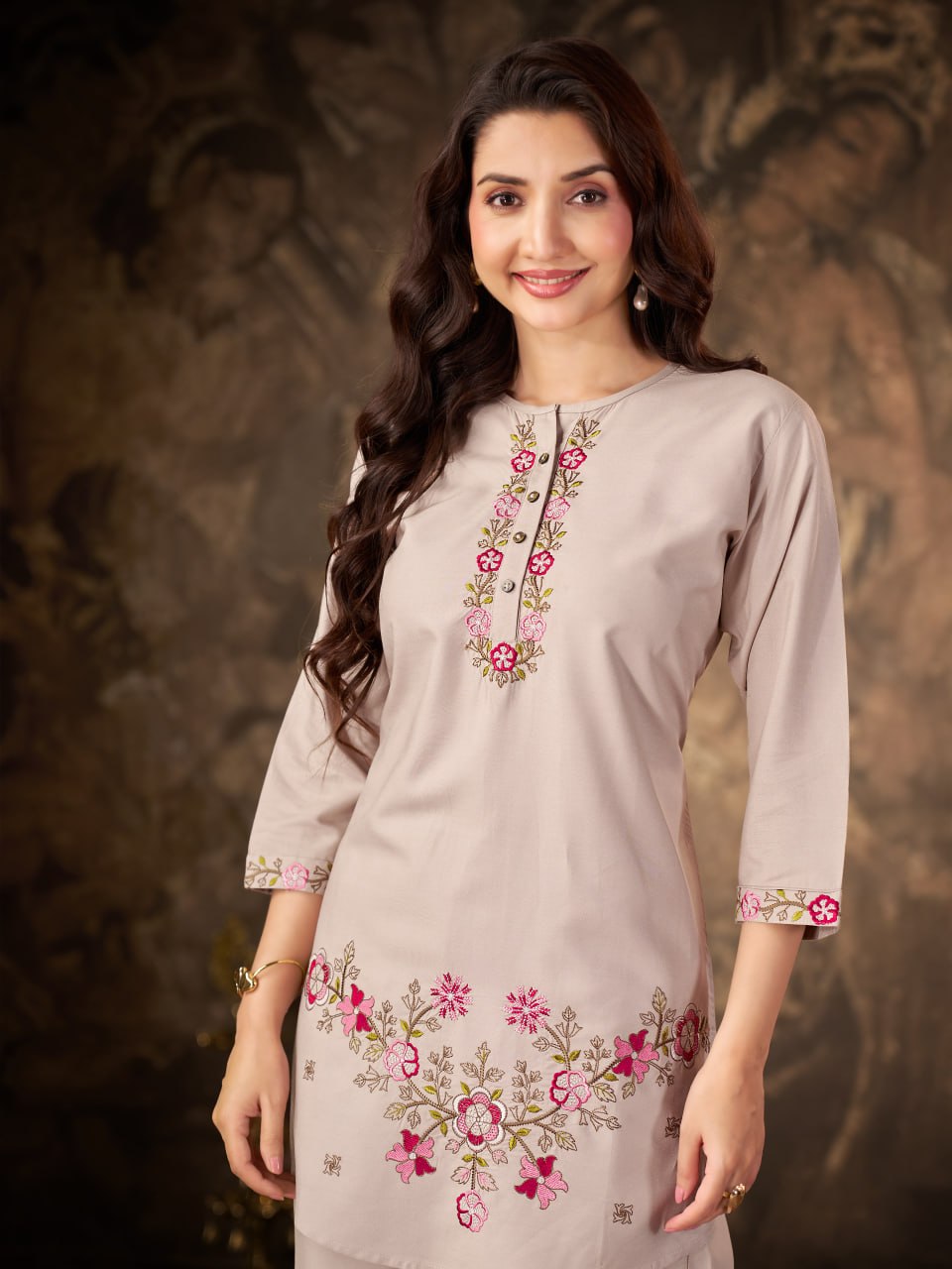 Women’s Premium Heavy Rayon Embroidered Co-Ord Set – Stitched Kurti & Straight Pant