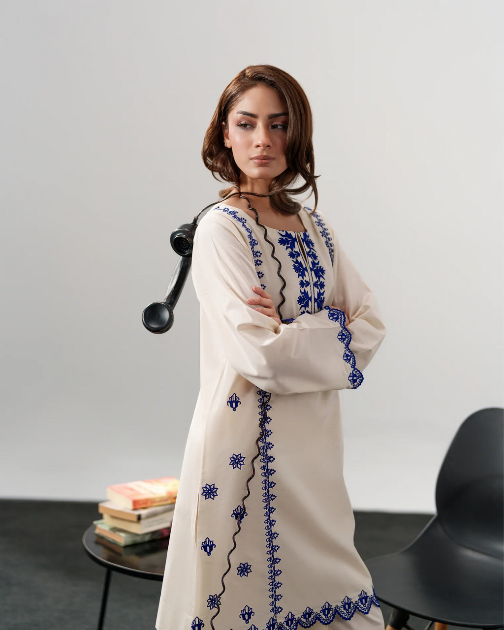 Embroidered Chanderi Silk Kurta Set – Ivory & Blue