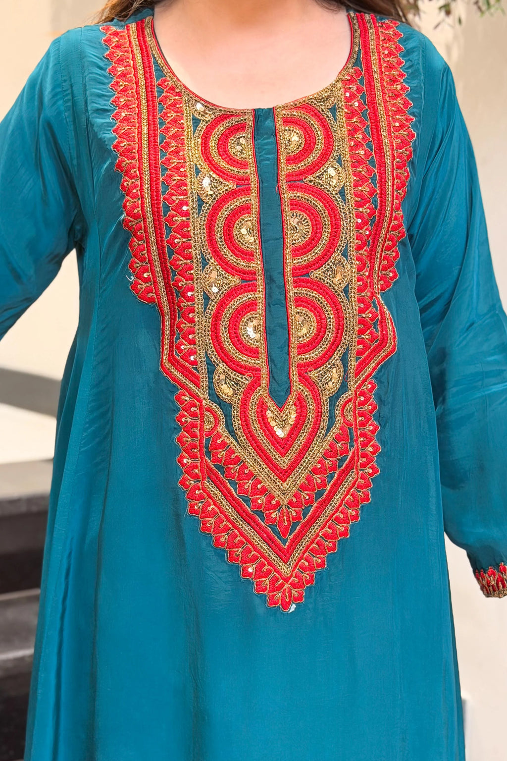 Embroidered French Crepe Kurta Set