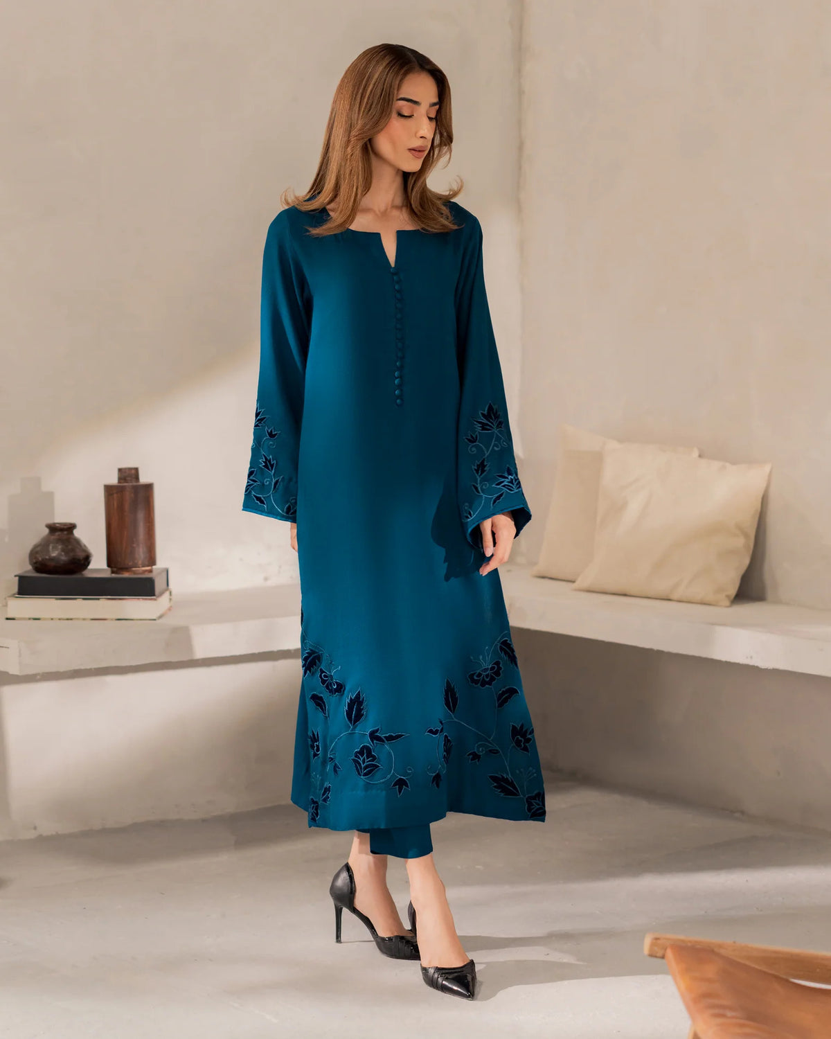 Embroidered Chanderi Silk Kurta Set