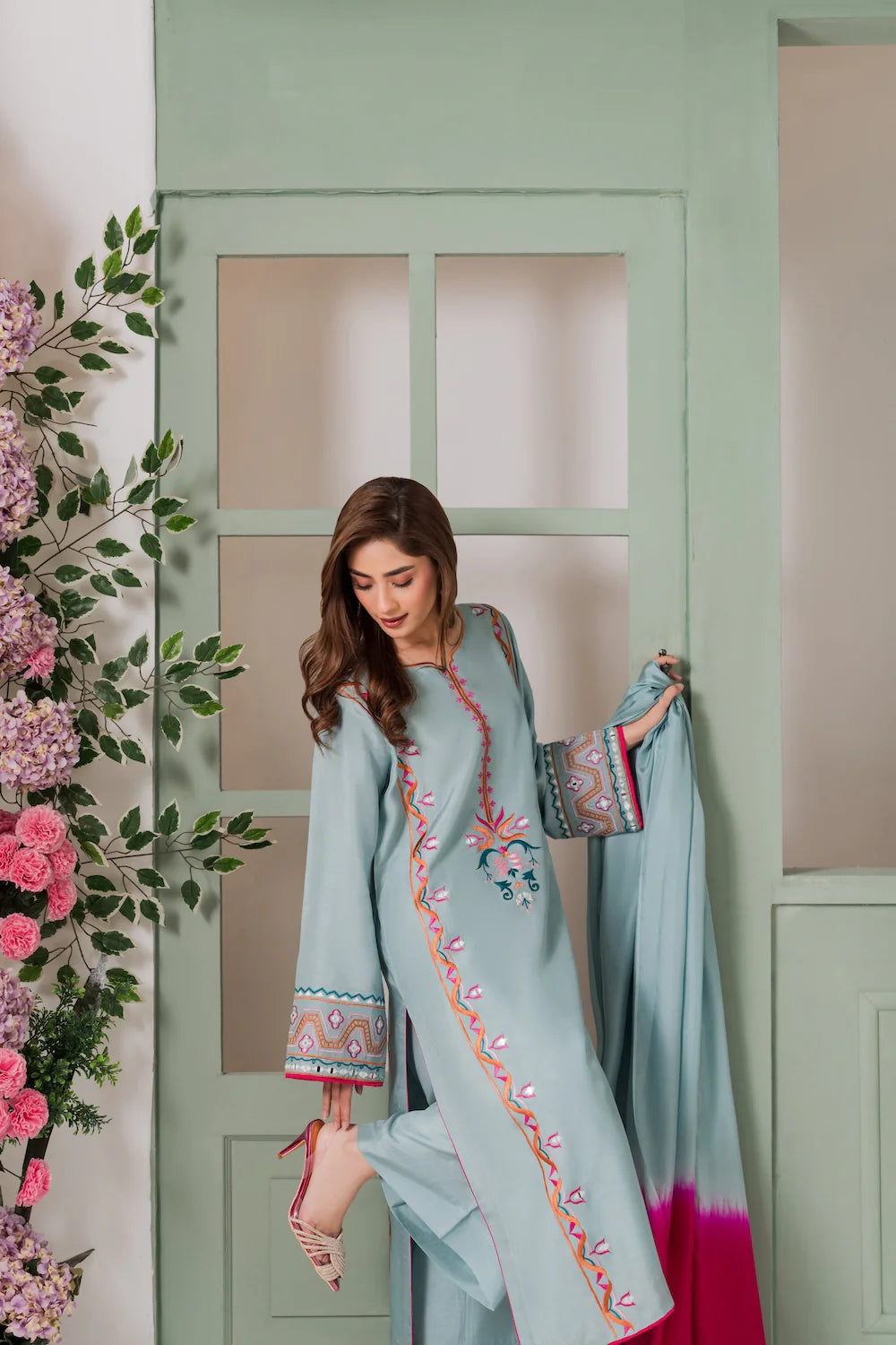 Embroidered Mirror Work Kurta Set – Powder Blue