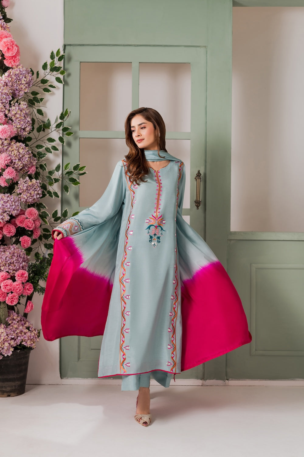 Embroidered Mirror Work Kurta Set – Powder Blue